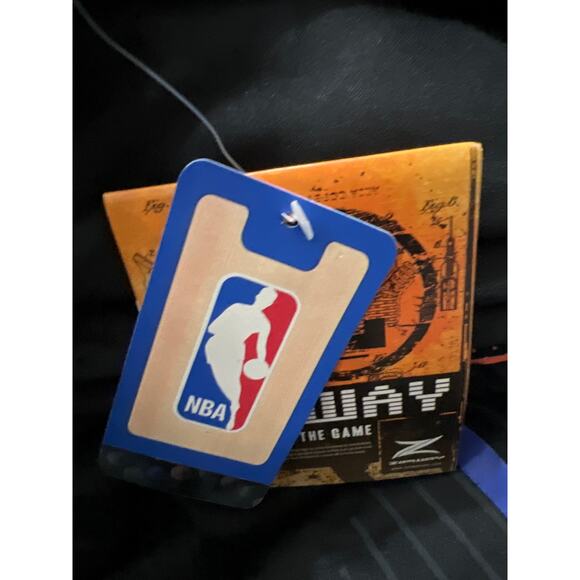 New York Knicks NBA Mens ZipWay Change “N” The Game Cut Off Tank Size 2X Black - Picture 12 of 14